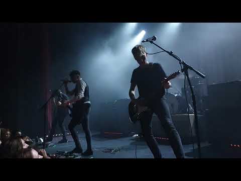 Last Train - Leaving You Now / Live @ Le Trianon, Paris / 06.11.2019