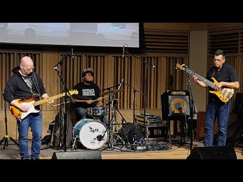 Oz Noy Explains His Cover of "Cissy Strut" at Stages Music Arts