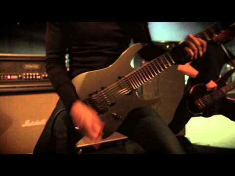 Alienacja "Death Race" (OFFICIAL MUSIC VIDEO)