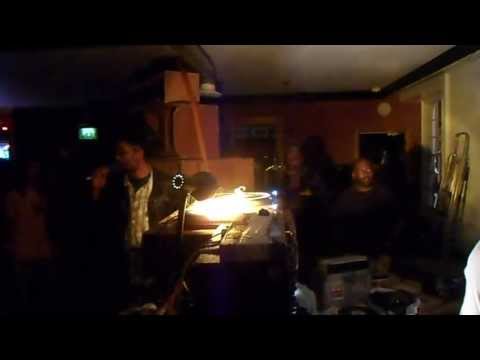 Danny Red singing Be Grateful live, Vibe Bar on Channel One Sound System