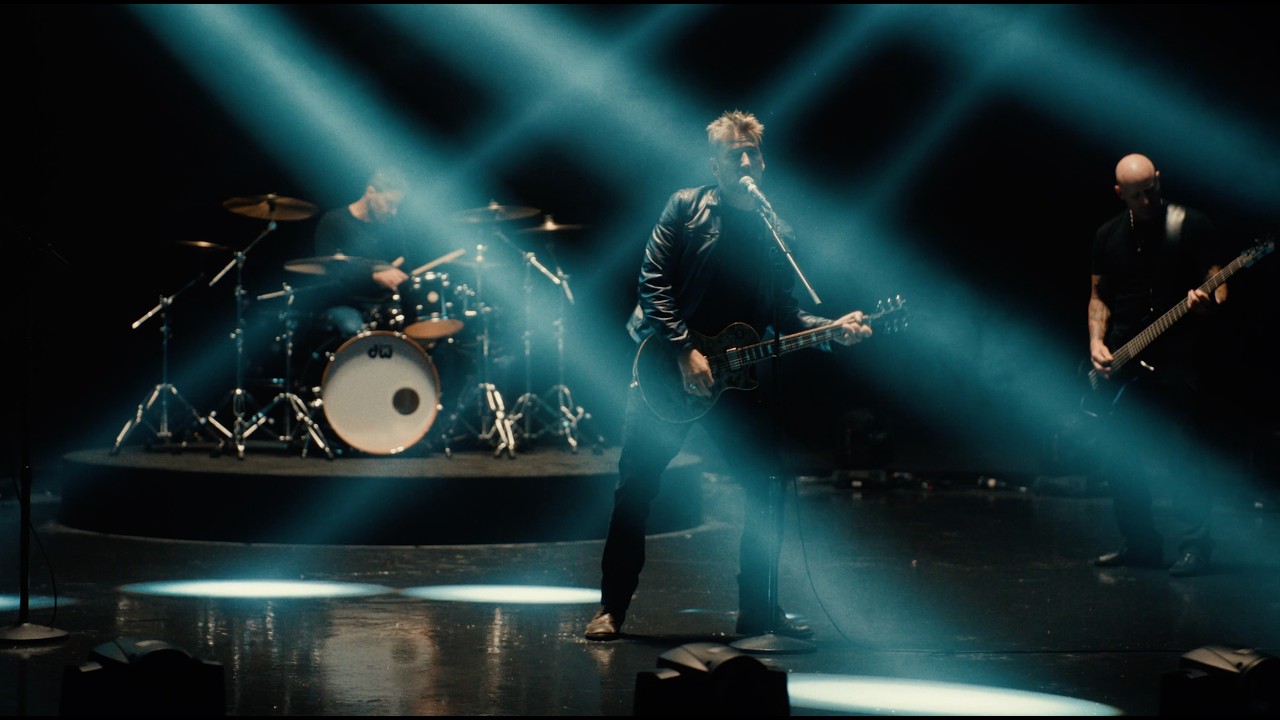 Nickelback - Leave Me Behind