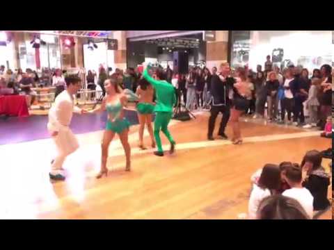 Salsa Cubana - Esibizione Centro Commerciale Gran Sasso