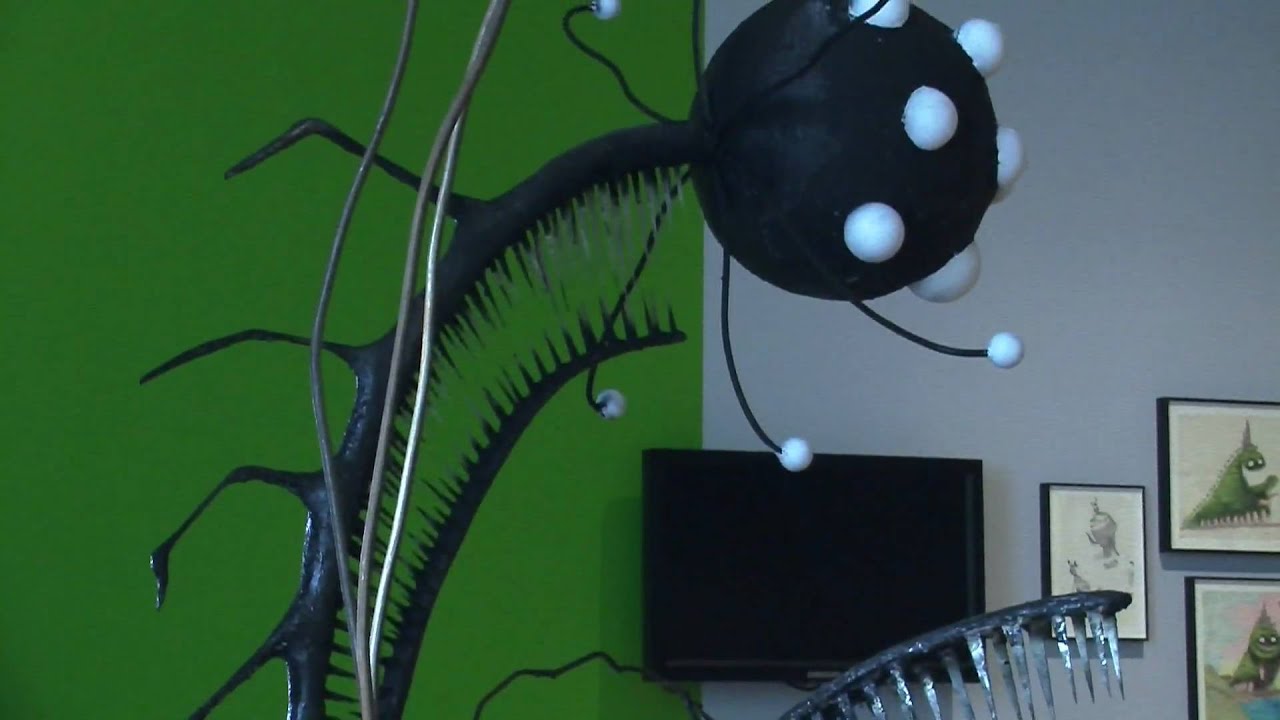 Behind the Scenes: Tim Burton: Creatures and Carousel