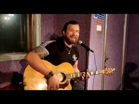 Chris Mac, We Can Breathe, (acoustic) live from X-ell studio.