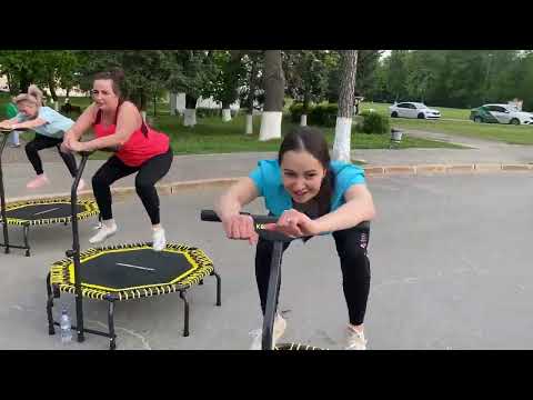 Джампинг тренировка на батуте KOENIGSMANN JUMPER PRO