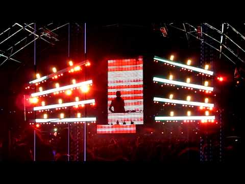 Gabriel & Dresden at EDC LV 6/8/12 - 99 luft-mpires