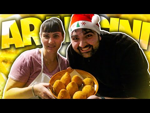 😋 MANGIO GLI ARANCINI FATTI DA MIA MADRE 😋 - IN CUCINA CON TATINO