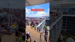 CRUISES ARE CHAOS😳… #cruise #cruiseship #traveltips