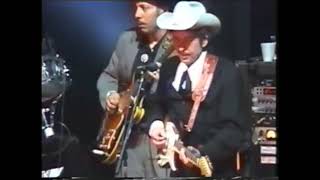 Bob Dylan 2002 - Tweedle dee and Tweedle dum