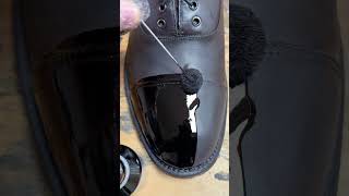 Download lagu How to polish your parade shoes like a Guardsman #mirrorshine #asmr #restoration mp3 Download lagu How to polish your parade shoes like a Guardsman #mirrorshine #asmr #restoration mp3