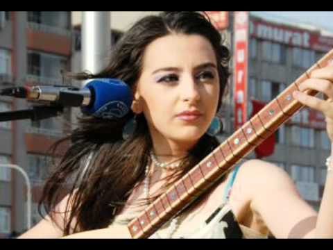 Mine Gez - Yırtık Uçurtma (Süper Kalite)