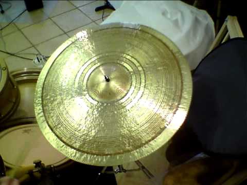 hand crafted by craig lauritsen @ www.cymbalutopia.com - 22" SHM banded half turk ride, 2328g.MOV