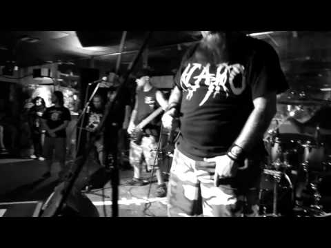 Full Blown Chaos Live at Champs Bar & Grill Trenton New Jersey 9- 1- 13  (HD)