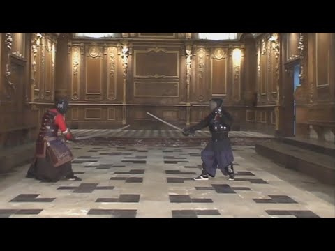 Double Katanas vs Dan Dao/Nodachi