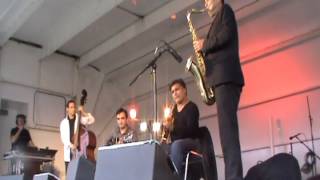 Ninine Garcia Quartet :: Eva Swing