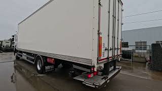 Renault T 380 DXI box truck | Image 4 - Autoline