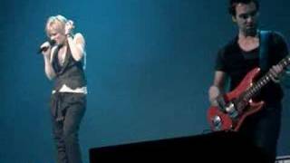 Ilse DeLange Live @ HMH 04/04 - Don&#39;t You Let Go Of Me