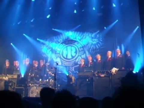 Heideroosjes - Lekker Belangrijk - (Cover door zangkoor) (Laatste NL show) 22 sept. 2012