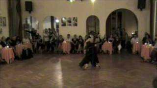 Claudio Forte e Barbara Carpino - Exhibition in Genova at the Milonga Brava (1)