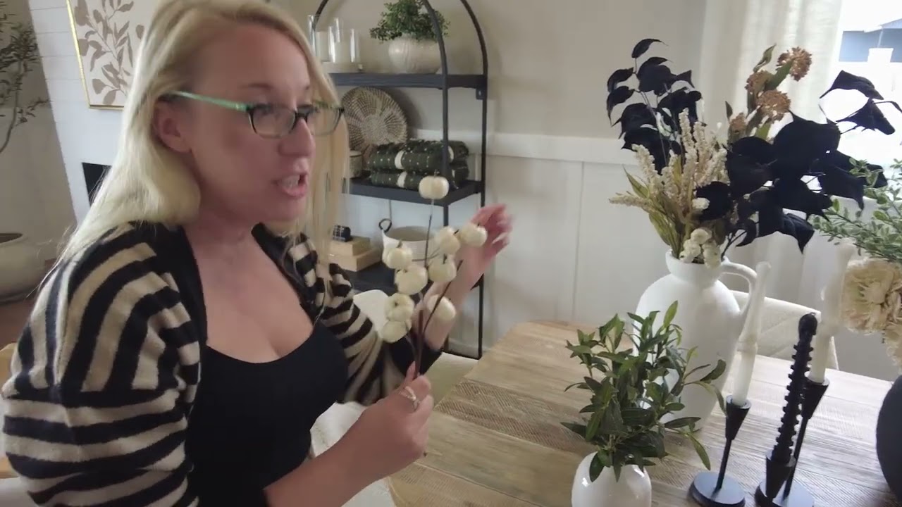 Welcome Home With Jacqui - Fall & Halloween Decorating