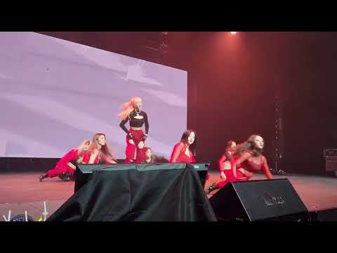 Dreamcatcher (드림캐쳐) - MAISON | 220703 | Louisville KY | Front Row [4k60fps FANCAM]