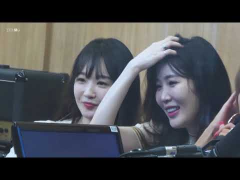 180712 다비치가 귀여워서 올리는 직캠(강밍경 눈에 꿀ㅠㅠ)