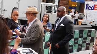 James Spader signant des autographes