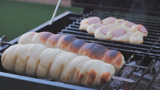 🔥숯불🔥에 구운 소시지빵🌭 오븐없이 숯불로 빵굽기grilled sausage bread 炭火でベーキング [스윗더미 . Sweet The MI]