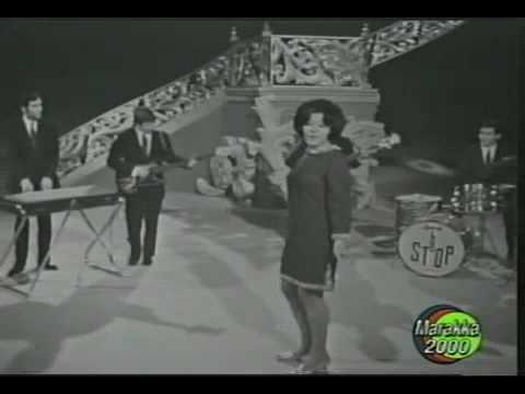 Cristina y Los Stop Mis Ojos