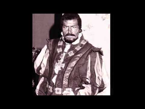 Renato Francesconi  -  Otello  Liive duet with soprano Stefka Evstatieva (Arena di Verona)