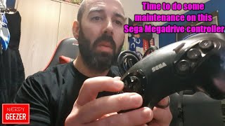 Time to do some maintenance on this Sega Megadrive controller