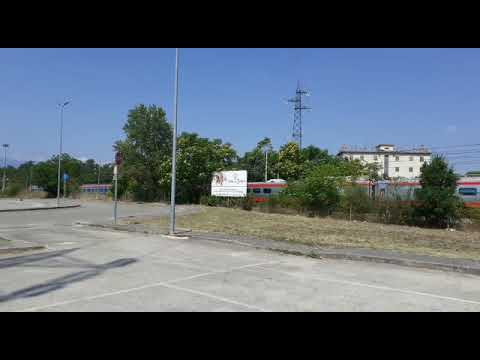 Coincidenza tra il FA 8306 e l'IC 703 a Benevento