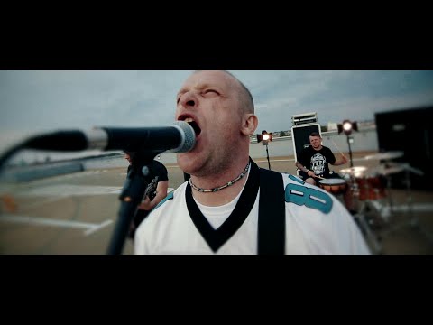 HeadUp - Vultures (official video)