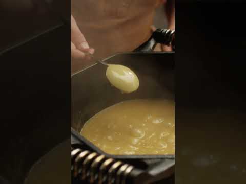 How to Make Turkey Gravy: Liquid Gold