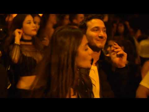 Crew Savage feat. Art Department & Glück