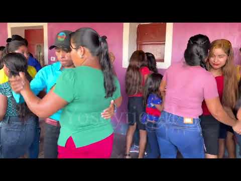 Esoo la cumpleañera disfrutando de su fiesta 🥳 chulada de ambiente Jocotan Chiquimula 