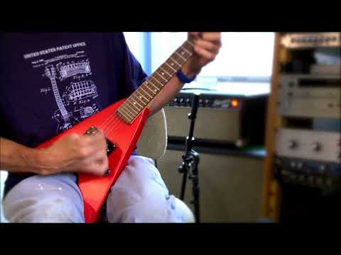 Maestro by Gibson Roadie Mini Flying V, mid 2000s Red image 10