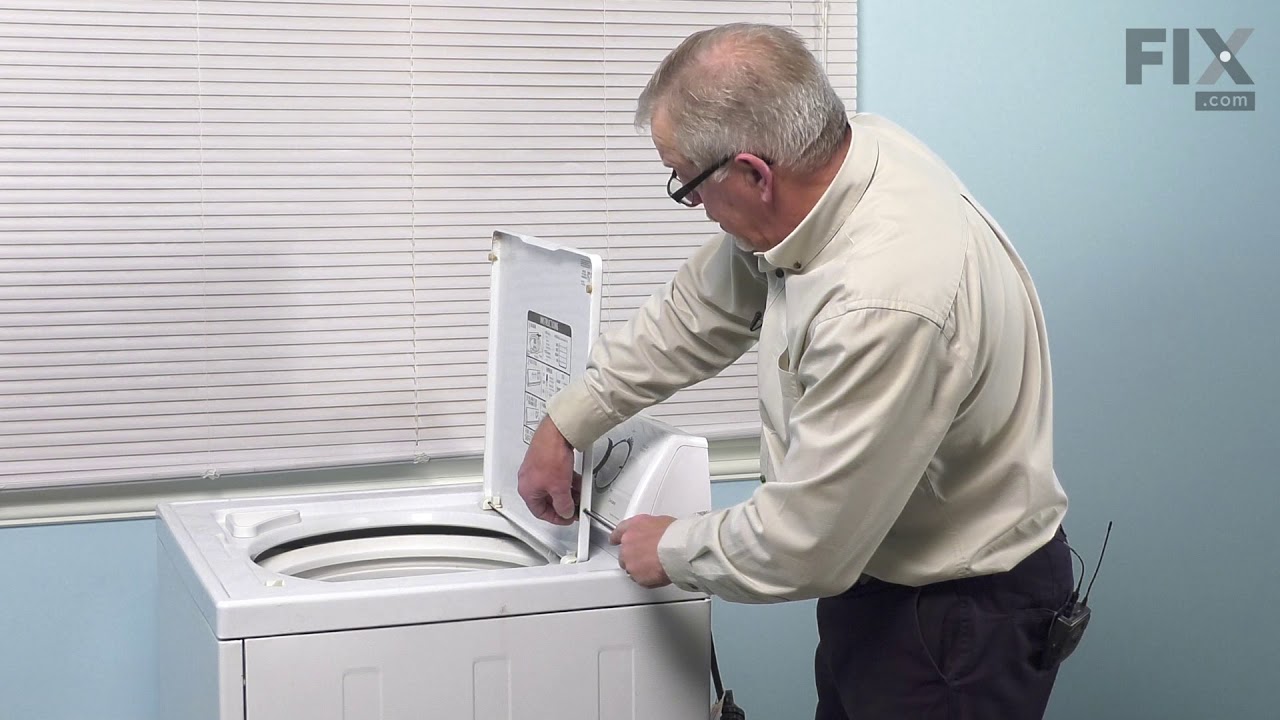 Replacing the Lid Switch Actuator - Black