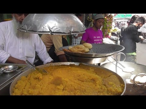 People Crazy for Puri Halwa | Delhi Street Food Video
