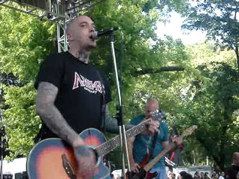 Romantikus Erőszak - Trianont ledöntjük