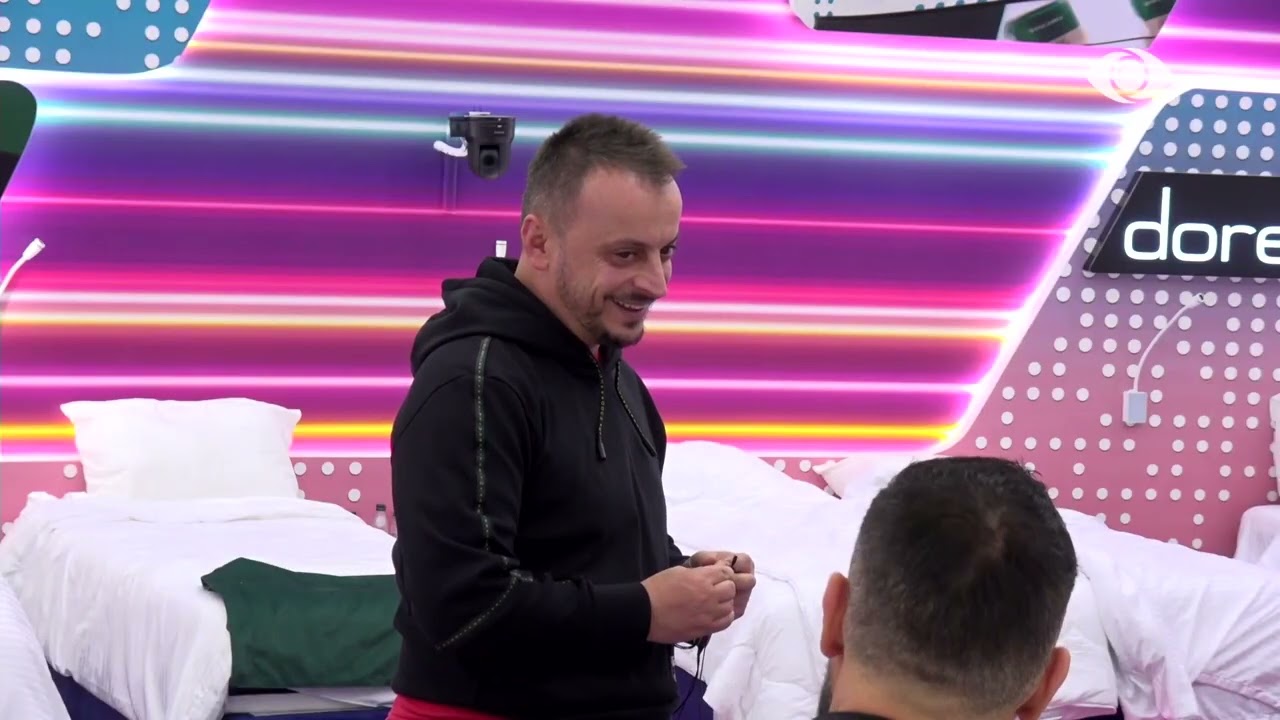 “Ke ardhur për të fituar”/ Armiri bisedon me Mirin në dhomën e gjumit