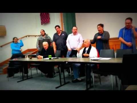 WW1 - WAIATA PAKANGA - I runga o ngā puke, kei te kura reo i Ōtaki, nā Paraire Tomoana i tito, 1915.