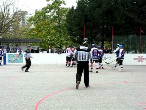 LG TPS Bratislava - Reebok Ružinov Bratislava  1.gól Strapák (LG)  1 : 0
