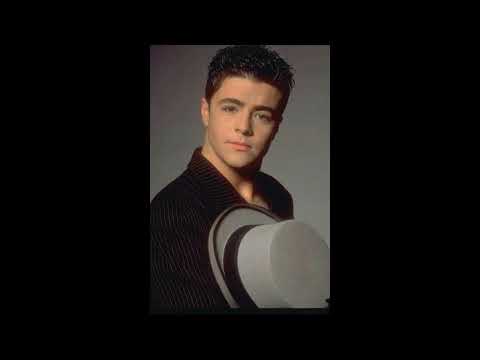 Burak Kut - Tahtalara Vur ( HD Kayıt )