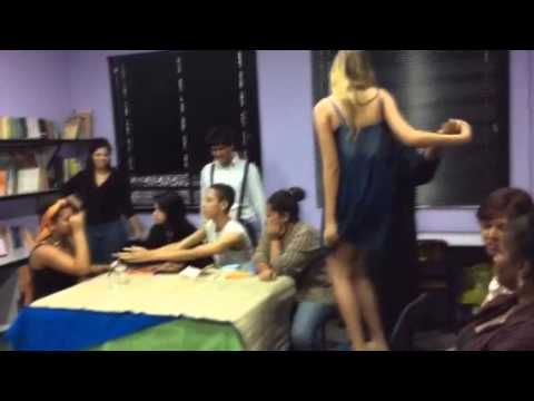 Esquete na sala de leitura