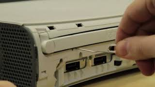How to Open an Xbox 360 Disc Tray