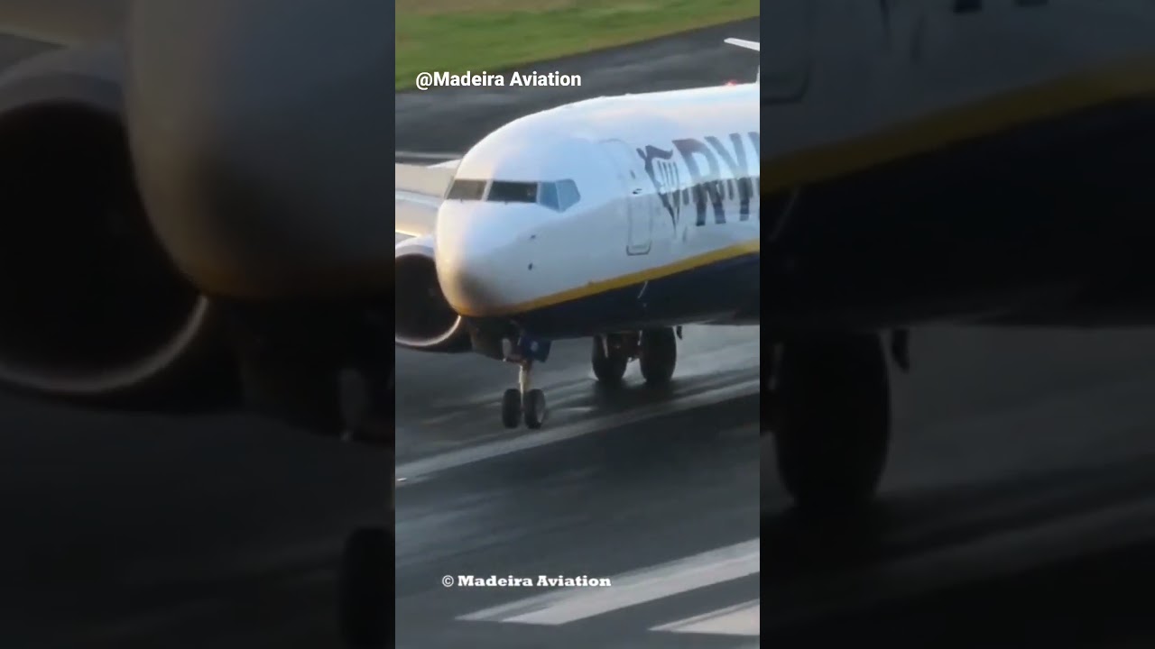 Amazing RYANAIR Smooth Landing