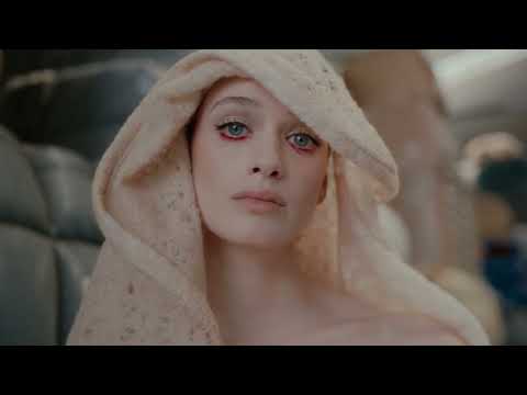 Comistra with Modartech fashion show 2023 - the luxury of recycling