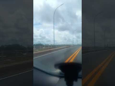 Estrada sentido São Miguel do Guamá-Pará.
