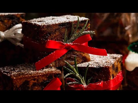 Mini Christmas Cakes - great homemade gift idea!